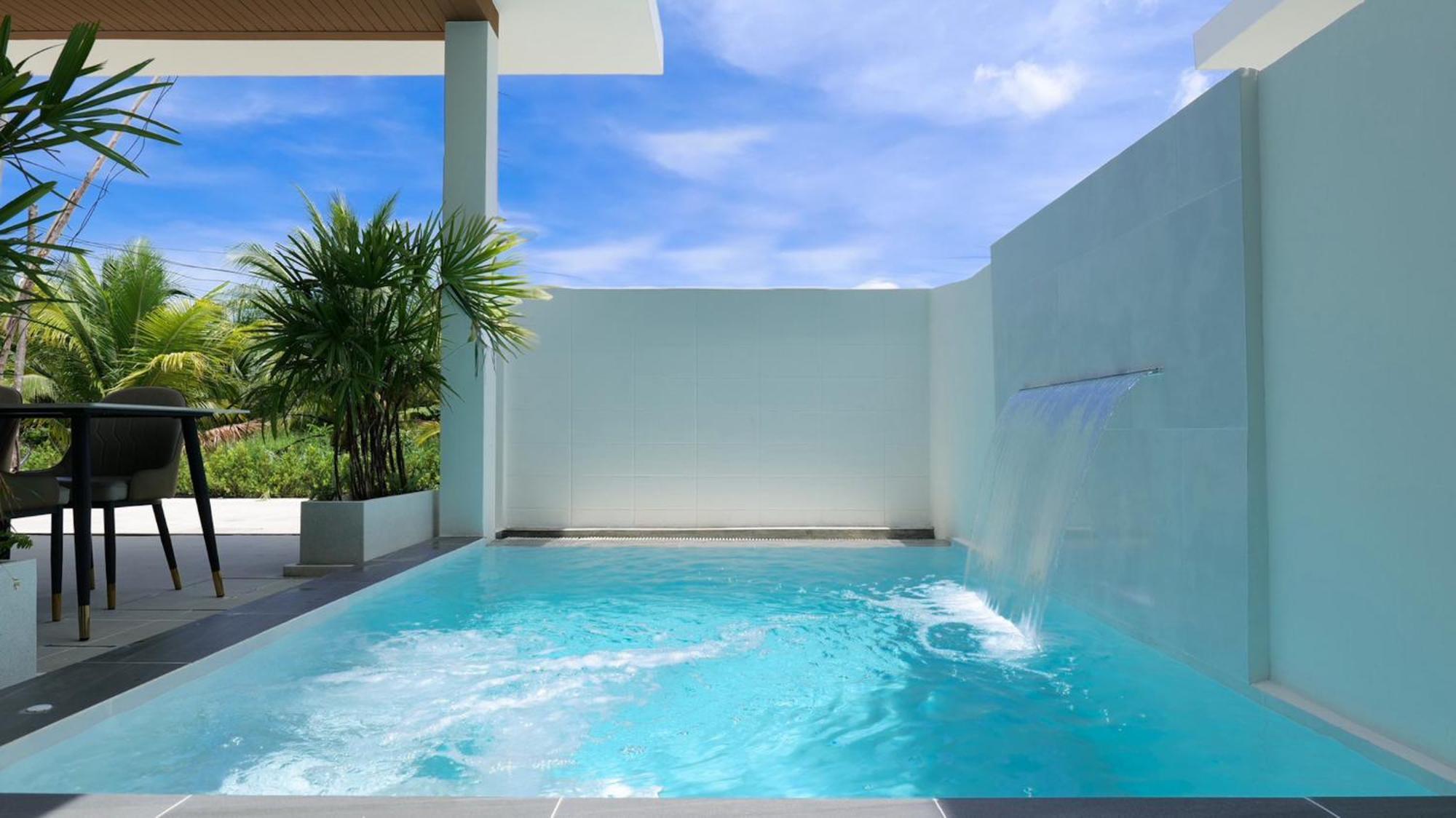 Relax Nai Yang Pool * Phuket