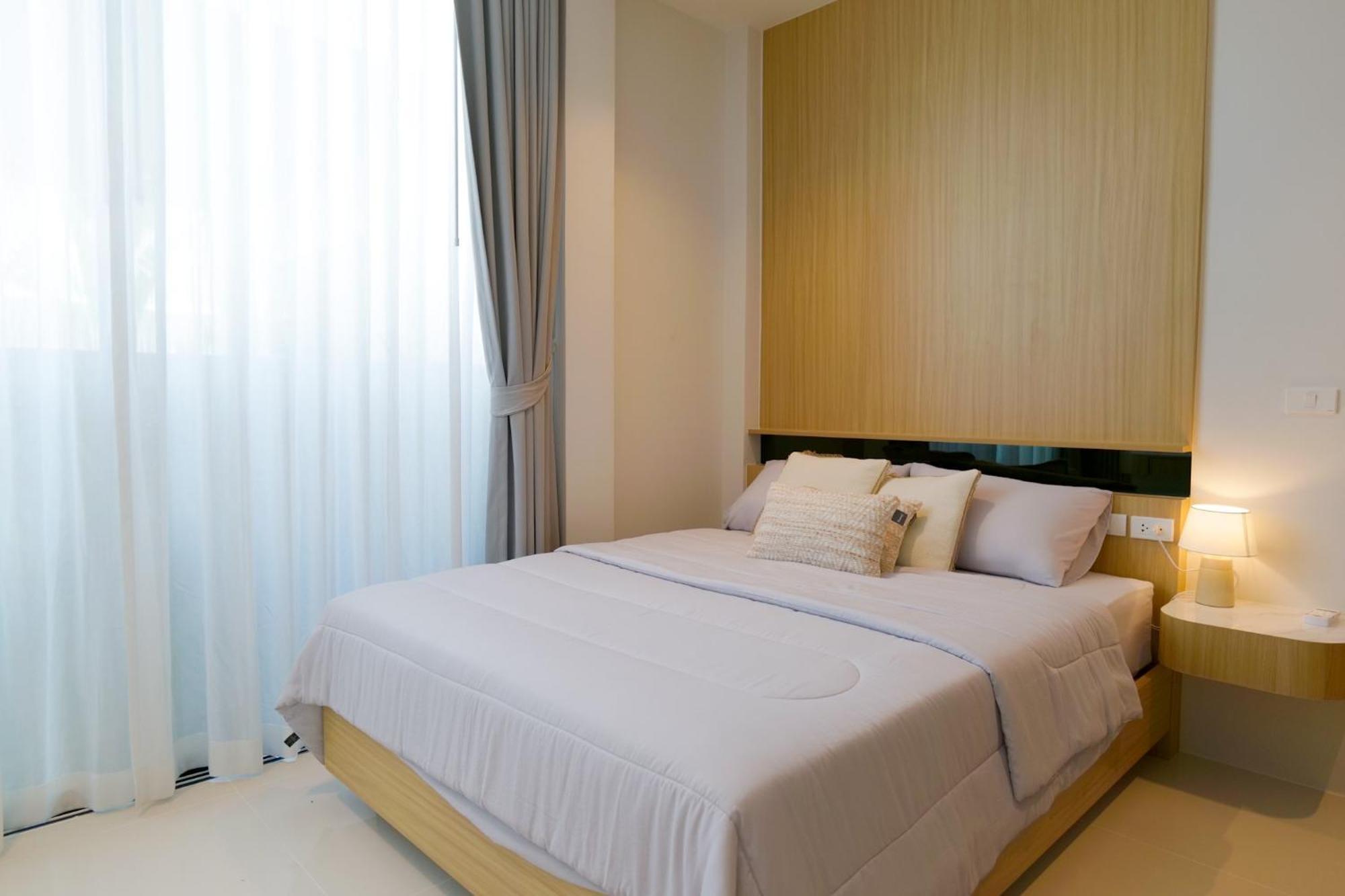 Relax Nai Yang Pool Villa *
